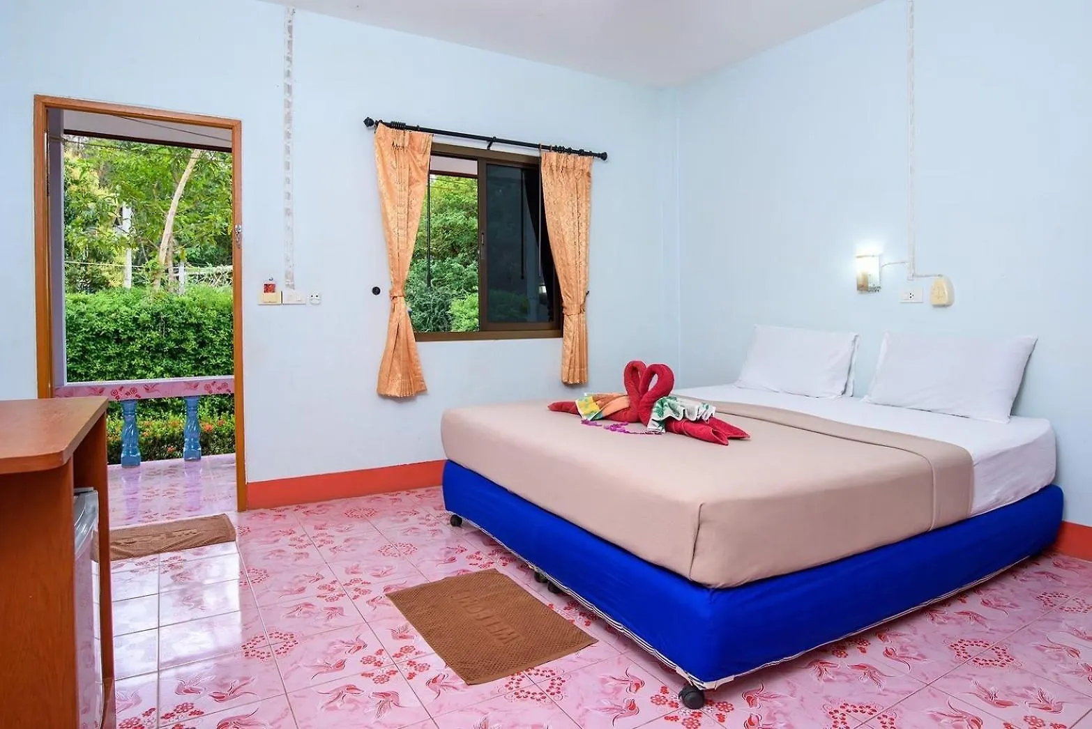 Klongnin Nature Hill Koh Lanta Hotel