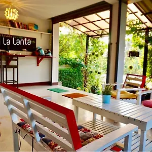 2* Отель Lom La Lanta